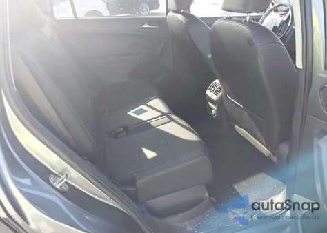 2018 Volkswagen Tiguan 2.0T Se/2.0T Sel из США, поврежденный, VIN 3VV2B7AX3JM182364